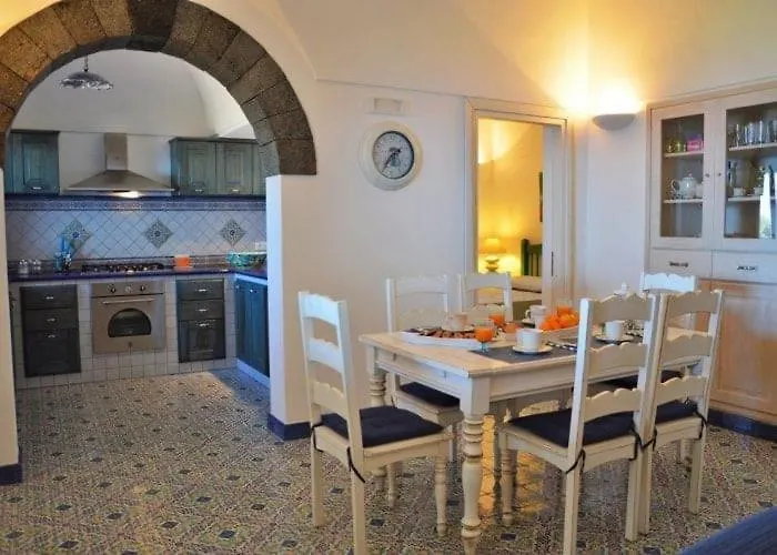 Dammuso Sidori Semesterbostad *